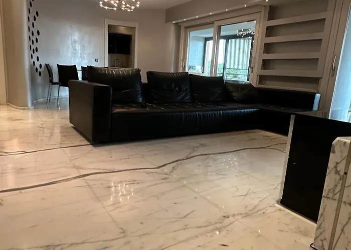 Luxury Roma